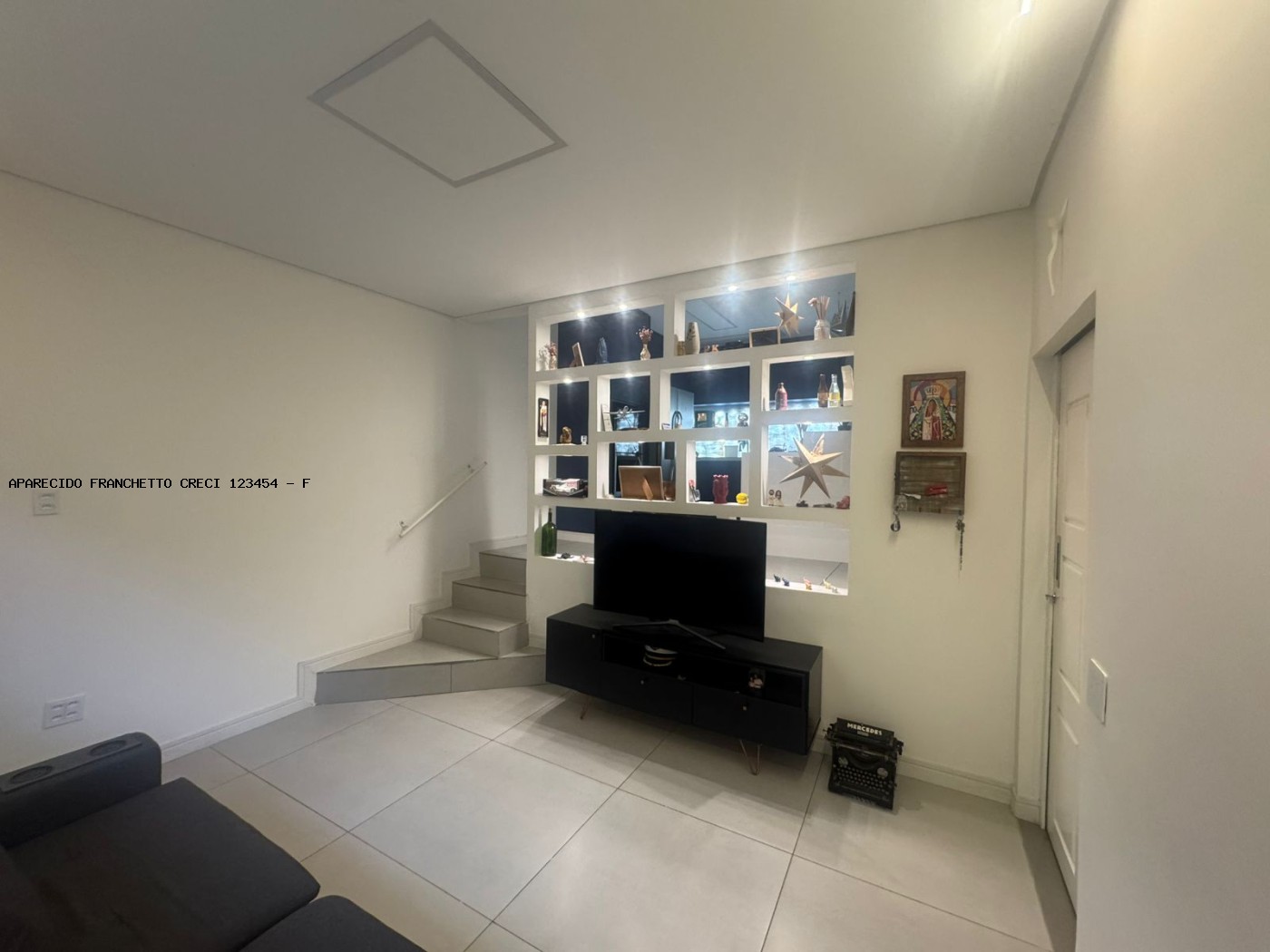 Casa à venda com 2 quartos, 1 suíte, 2 vagas e 200m² no Parque dos Cocais, Valinhos (SP) — foto 4 de 19