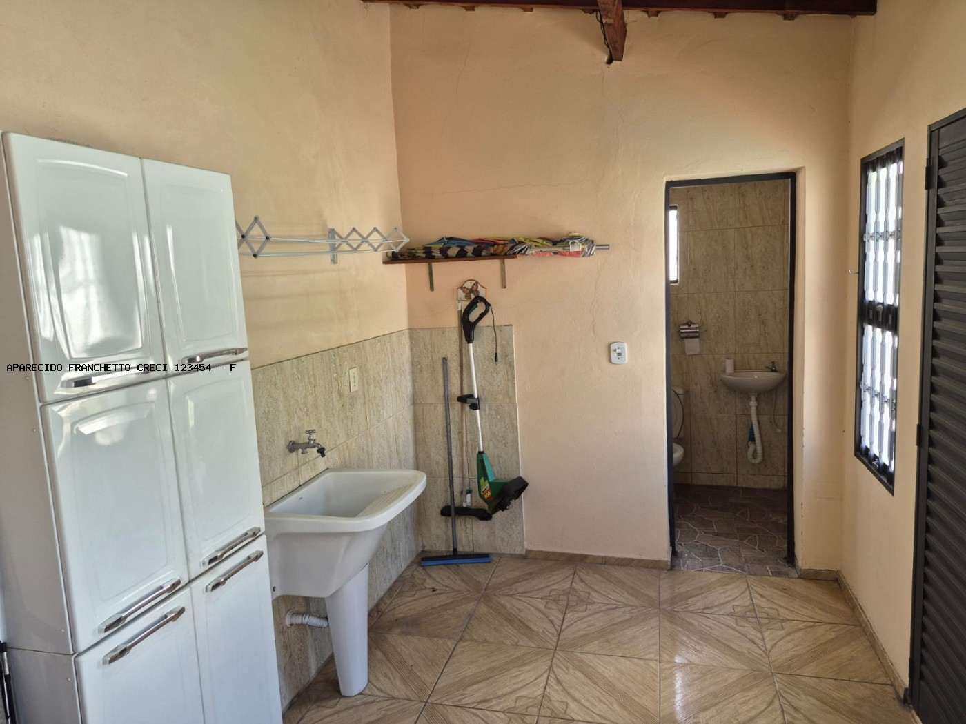 Casa à venda com 2 quartos, 2 banheiros, 3 vagas e 300m² no Jardim Do Lago, Campinas (SP) — foto 18 de 21