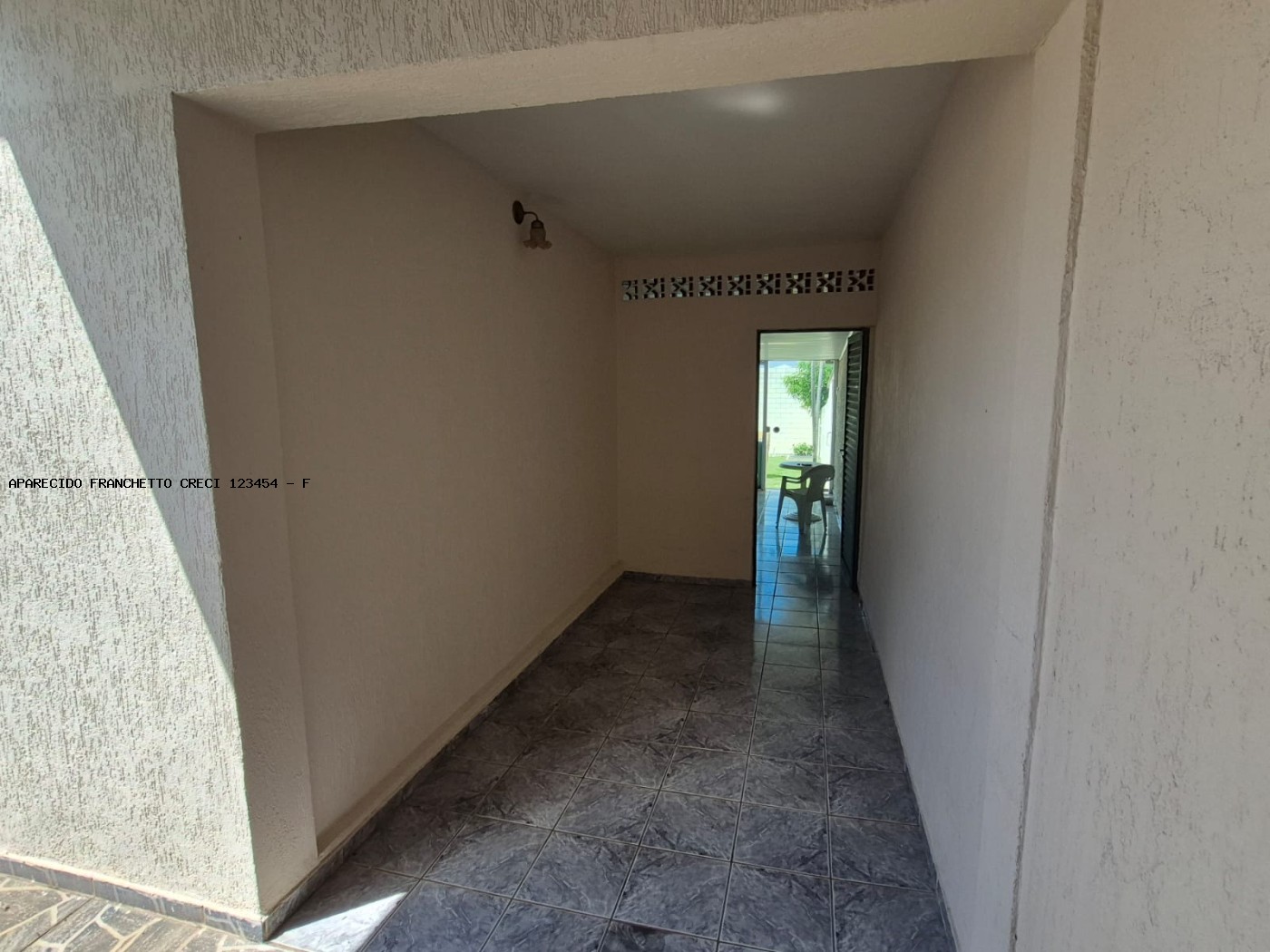 Casa à venda com 2 quartos, 2 banheiros, 3 vagas e 300m² no Jardim Do Lago, Campinas (SP) — foto 5 de 21