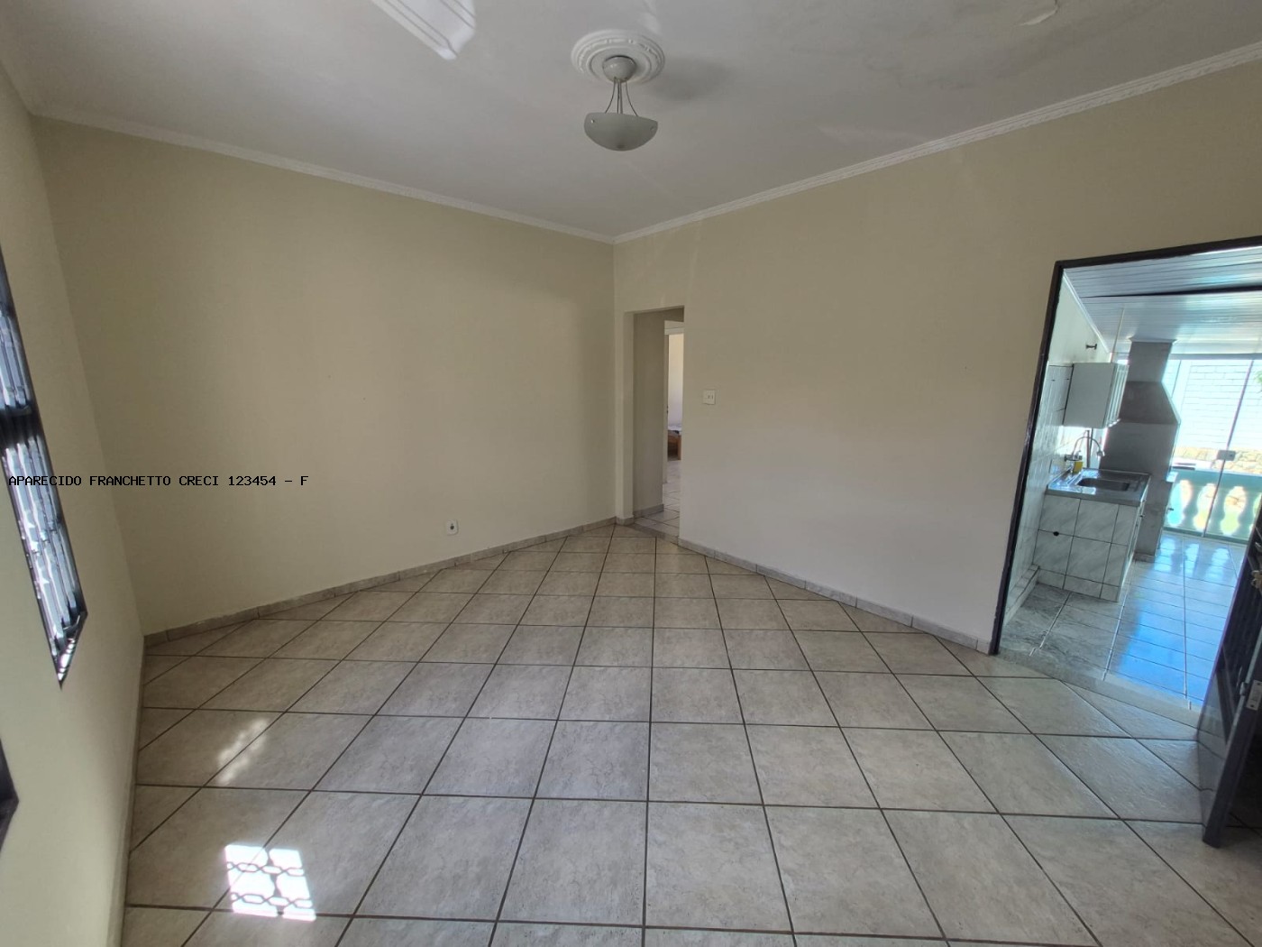 Casa à venda com 2 quartos, 2 banheiros, 3 vagas e 300m² no Jardim Do Lago, Campinas (SP) — foto 8 de 21