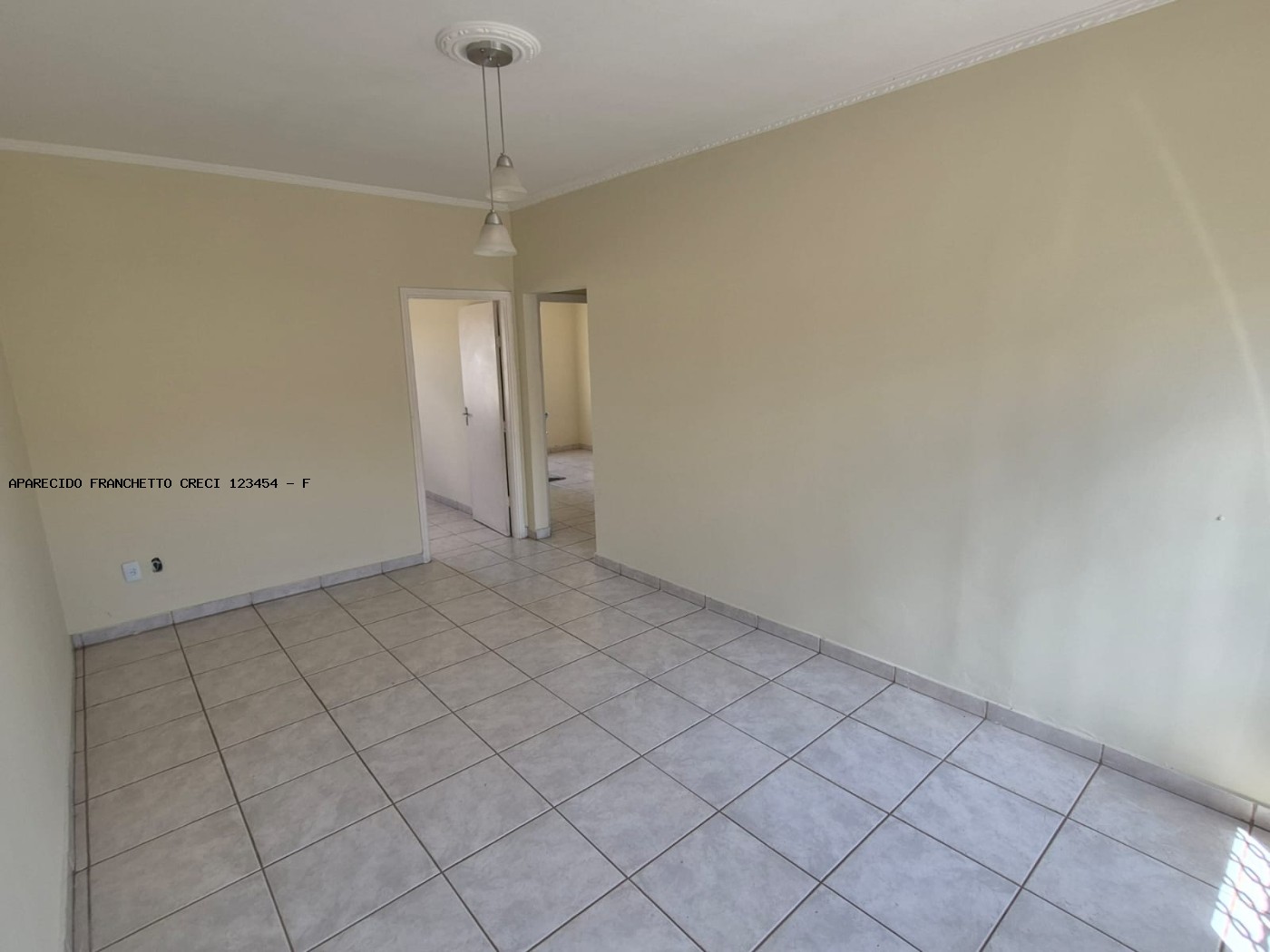 Casa à venda com 2 quartos, 2 banheiros, 3 vagas e 300m² no Jardim Do Lago, Campinas (SP) — foto 13 de 21