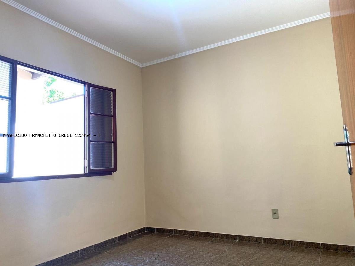 Casa à venda com 3 quartos, 1 suíte, 4 vagas e 290m² no Jardim Yeda, Campinas (SP) — foto 13 de 20