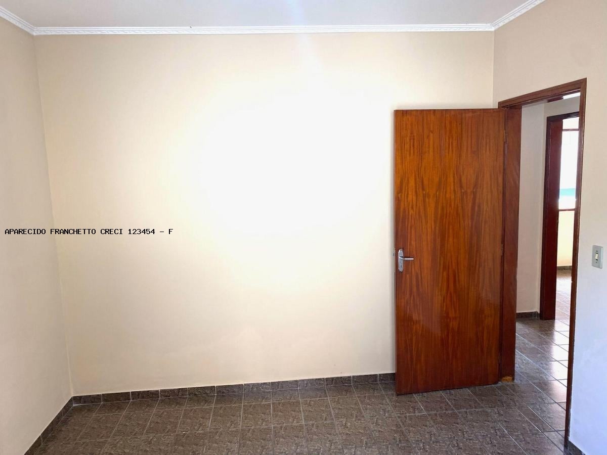 Casa à venda com 3 quartos, 1 suíte, 4 vagas e 290m² no Jardim Yeda, Campinas (SP) — foto 12 de 20