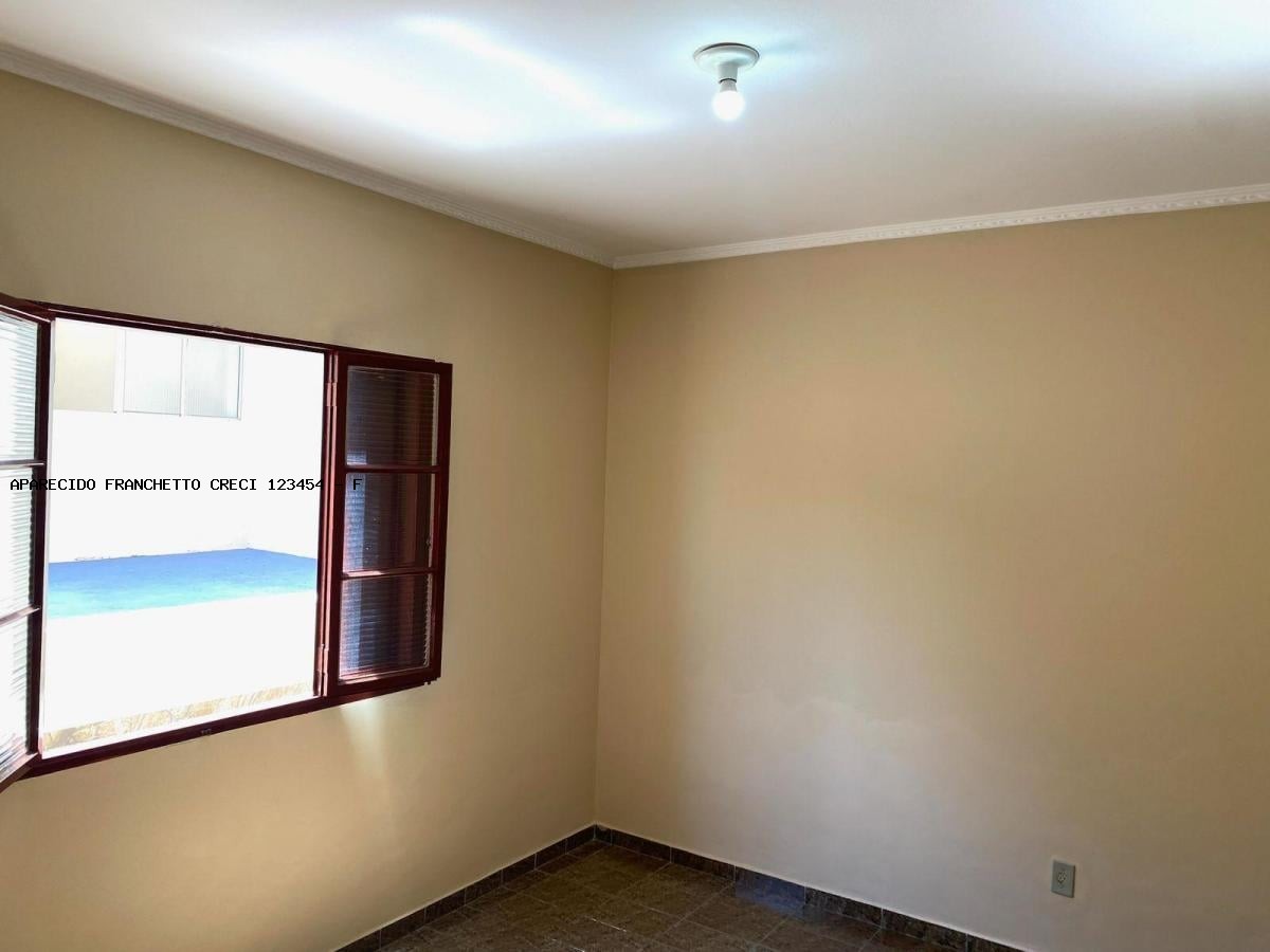 Casa à venda com 3 quartos, 1 suíte, 4 vagas e 290m² no Jardim Yeda, Campinas (SP) — foto 15 de 20
