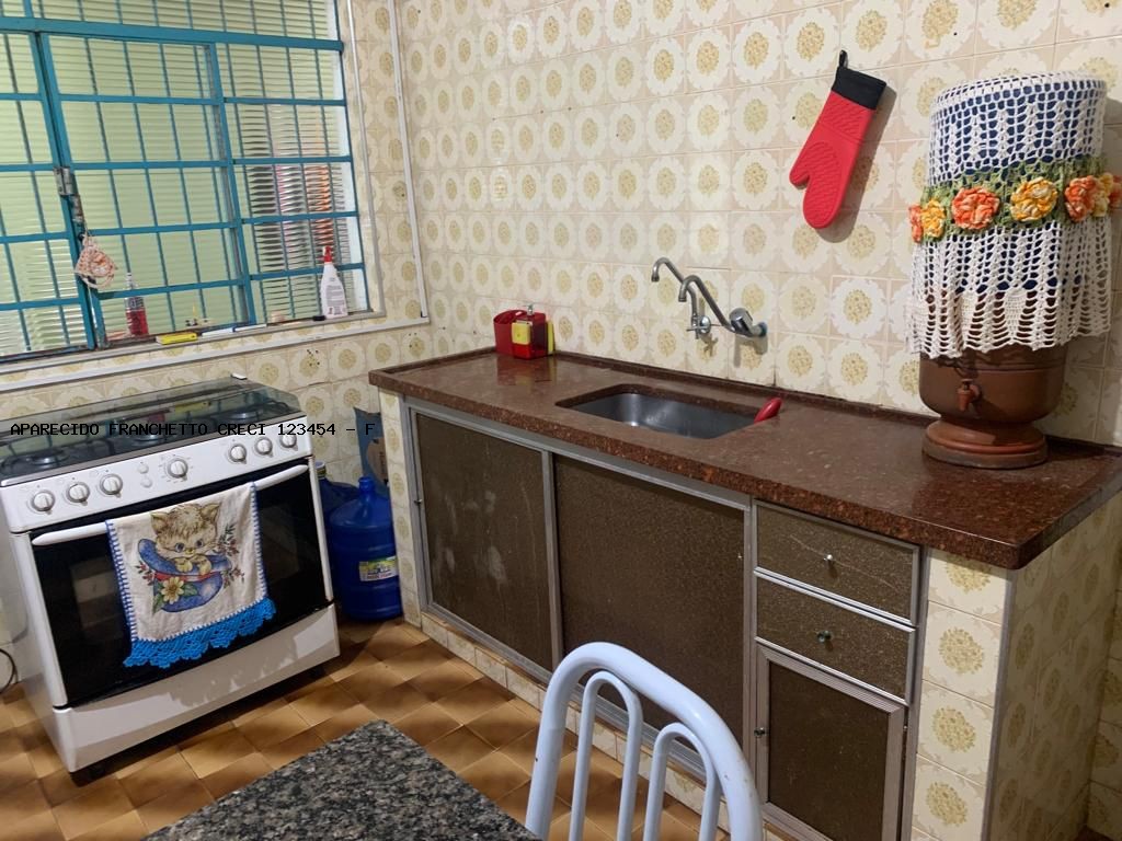 Casa à venda com 3 quartos, 2 banheiros, 4 vagas e 300m² no Jardim Carlos Lourenço, Campinas (SP) — foto 8 de 28