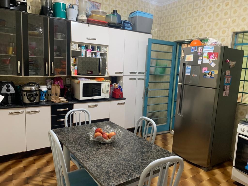 Casa à venda com 3 quartos, 2 banheiros, 4 vagas e 300m² no Jardim Carlos Lourenço, Campinas (SP) — foto 9 de 28