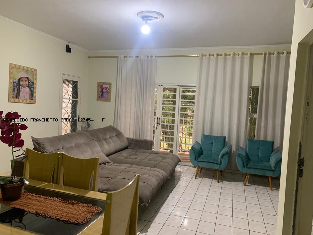 Casa à venda com 3 quartos, 2 banheiros, 4 vagas e 300m² no Jardim Carlos Lourenço, Campinas (SP) — foto 12 de 28