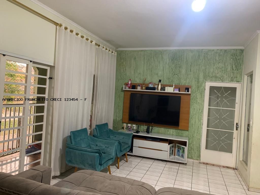 Casa à venda com 3 quartos, 2 banheiros, 4 vagas e 300m² no Jardim Carlos Lourenço, Campinas (SP) — foto 11 de 28