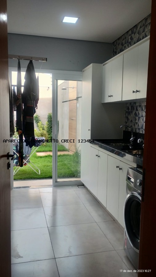 Casa à venda com 3 quartos, 3 banheiros, 4 vagas e 221m² no Residencial Parque da Fazenda, Campinas (SP) — foto 20 de 30