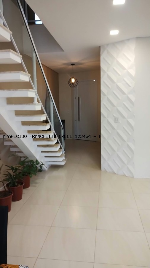 Casa à venda com 3 quartos, 3 banheiros, 4 vagas e 221m² no Residencial Parque da Fazenda, Campinas (SP) — foto 8 de 30