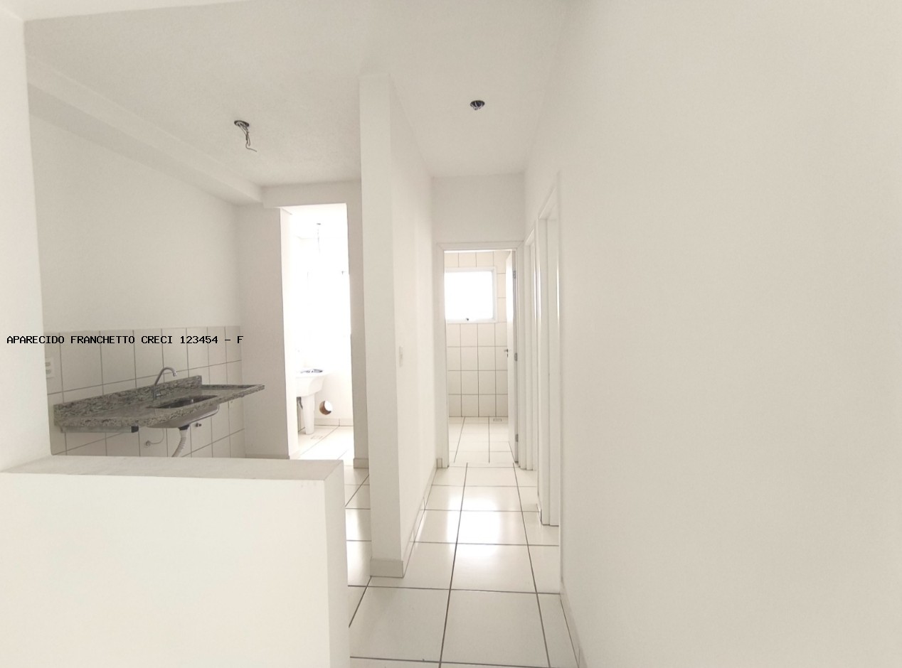 Apartamento à venda com 2 quartos, 1 banheiro, 1 vaga e 47m² no Jardim Novo Maracanã, Campinas (SP) — foto 3 de 10