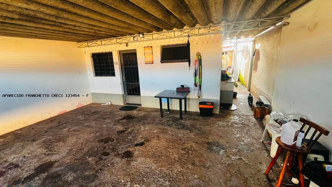 Casa à venda com 3 quartos, 1 banheiro, 3 vagas e 56m² no Conjunto Habitacional Vila Réggio, Campinas (SP) — foto 2 de 15
