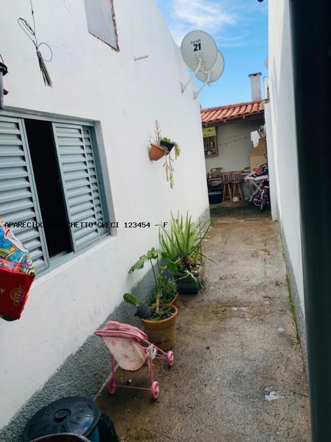 Casa à venda com 3 quartos, 1 banheiro, 3 vagas e 56m² no Conjunto Habitacional Vila Réggio, Campinas (SP) — foto 11 de 15