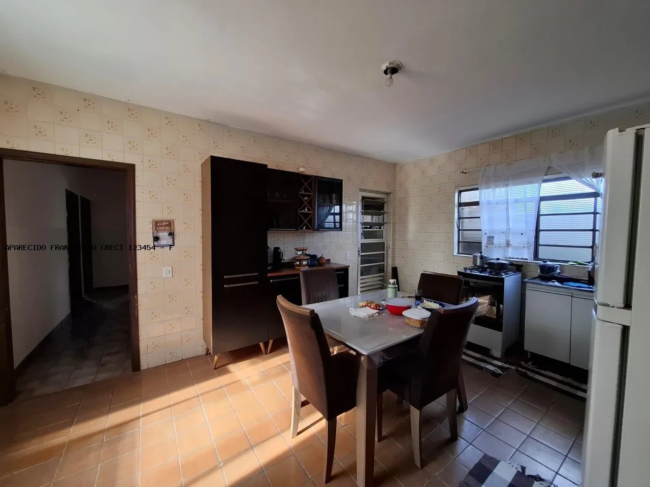 Casa à venda com 3 quartos, 1 suíte, 1 vaga e 261m² no Jardim São Gabriel, Campinas (SP) — foto 4 de 10